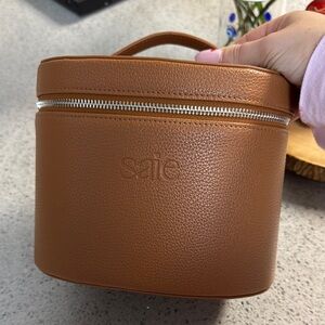 Saie Brown Leather Women's Vanity Bag